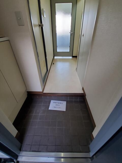 ワコーレ哲学堂の玄関