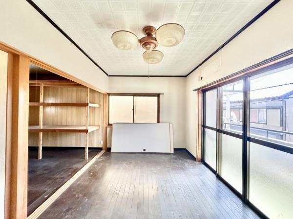 高知市朝倉丙　中古一戸建ての洋室|【現況写真】2階7.5畳洋室です