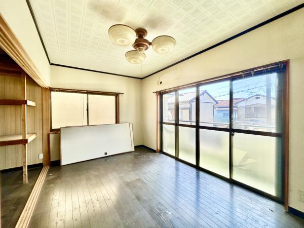 高知市朝倉丙　中古一戸建ての洋室|【現況写真】2階7.5畳洋室です