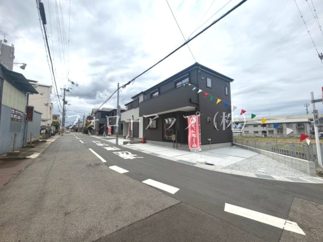 リーブルガーデン堺市東区大美野6期の前面道路含む現地写真|前面道路含む現地写真です