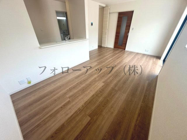 リーブルガーデン堺市東区大美野6期の居間・リビング