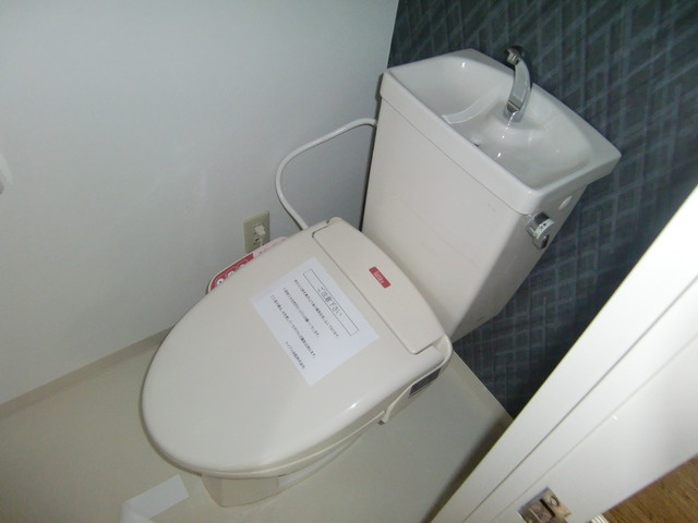 ドミール寺尾のトイレ|ウォシュレット