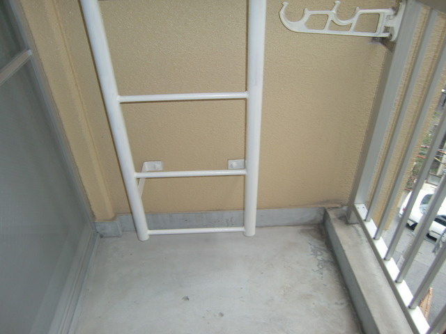 ドミール寺尾のバルコニー