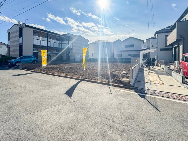 コンフォートプレイスふじみ野市清見2丁目　土地　全2区画の前面道路含む現地写真|徒歩圏内に商業施設充実していてお買い物に便利な立地です。小・中学校は徒歩10分以内でお子様の通学安心です。