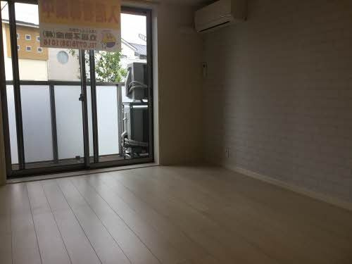 ＥＮ．Ｗ（エンドットダブリュー）の内装