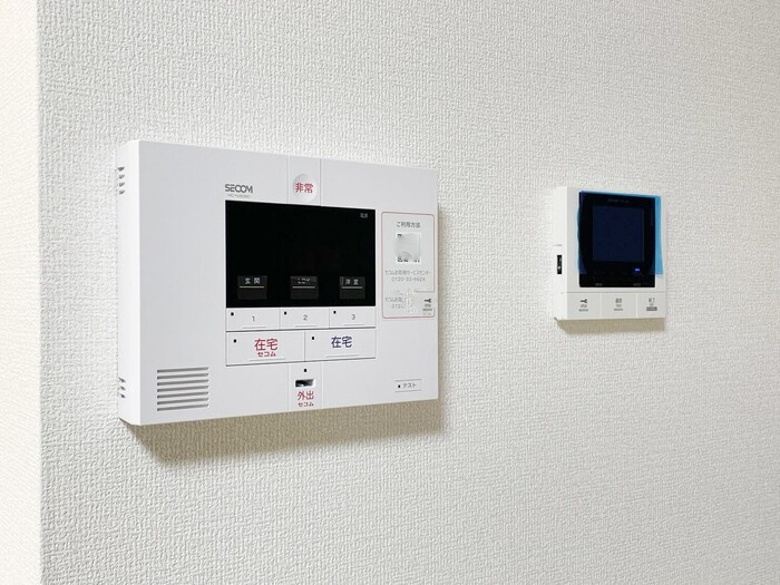 調布市国領町１丁目のアパートのセキュリティ