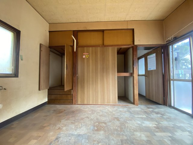 入間市仏子中古戸建の洋室