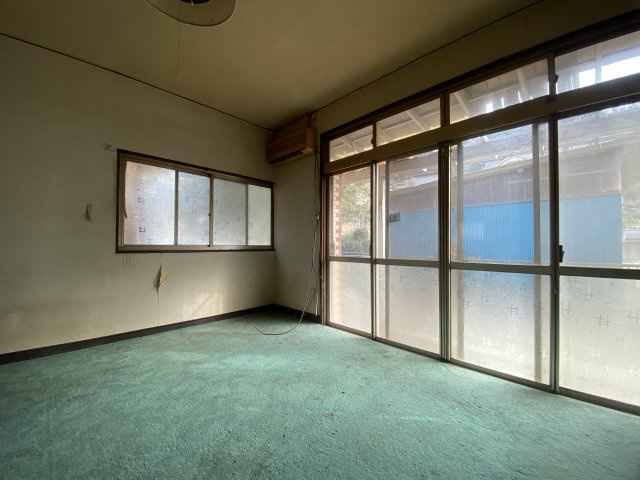 入間市仏子中古戸建の洋室