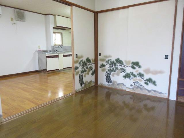 コーポ緑西の洋室