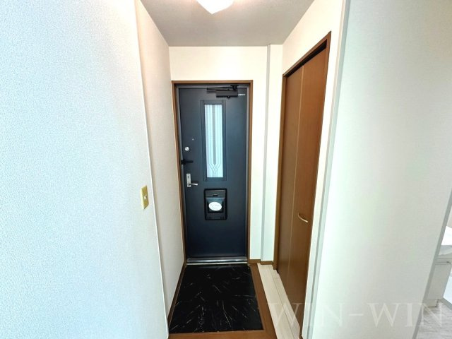 iホームTOWN 壱番館の玄関