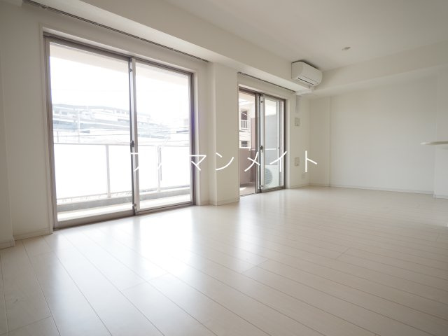 【居間・リビング】 | 戸塚周辺ならアパマンメイトへＬｅｔｓ Ｇｏ ！