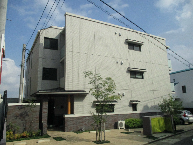 覚王山グラシオンの外観