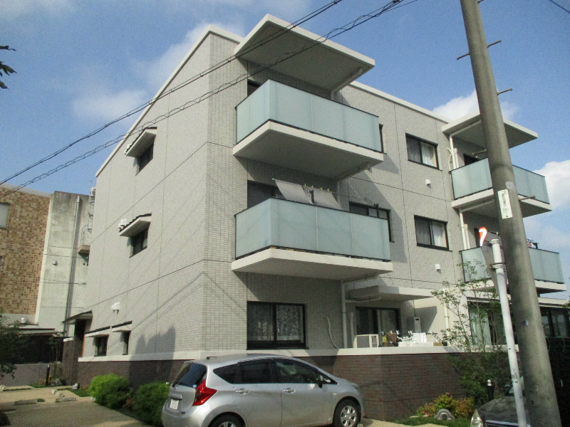 覚王山グラシオンの外観