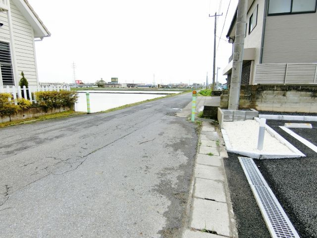 マ・メゾンの周辺