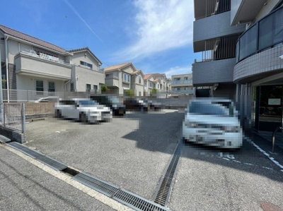 【駐車場】 | ロイヤル曽根
