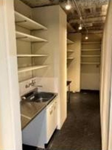 高槻町プレミアビルの内装