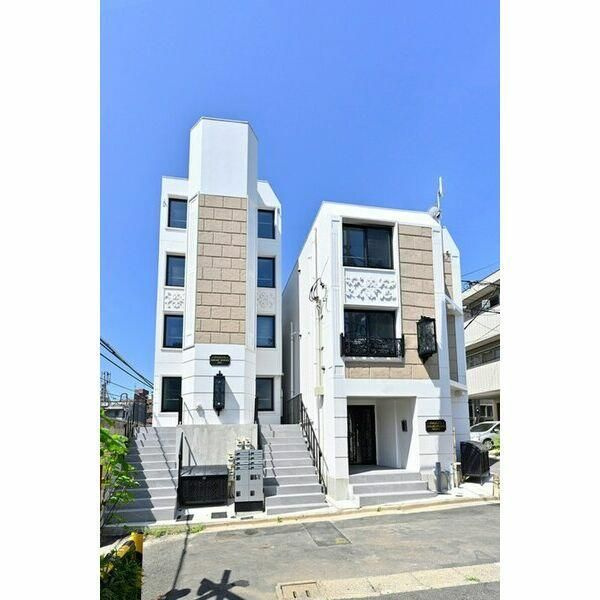 ＨＥＲＭＥ　ＹＯＹＯＧＩ　ＯＵＥＳＴ