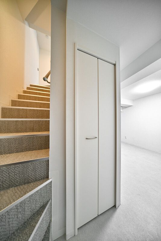 ＨＥＲＭＥ　ＹＯＹＯＧＩ　ＯＵＥＳＴの収納