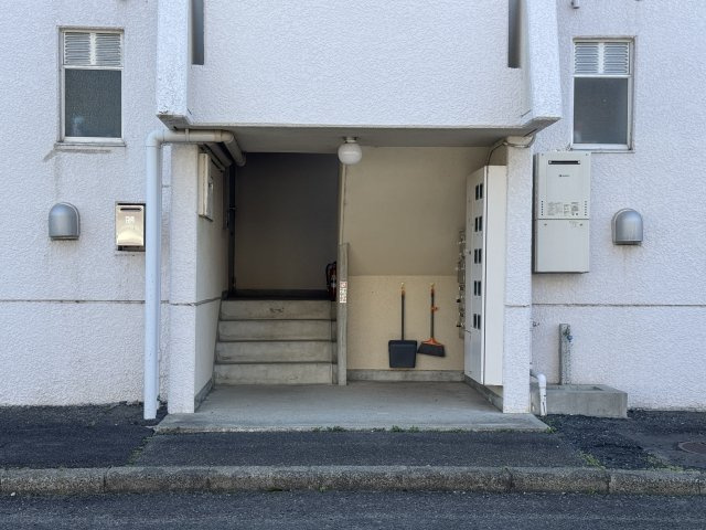 想定年間賃料1,762.2万　想定利回り23.56％　鉄筋コンクリート造のその他