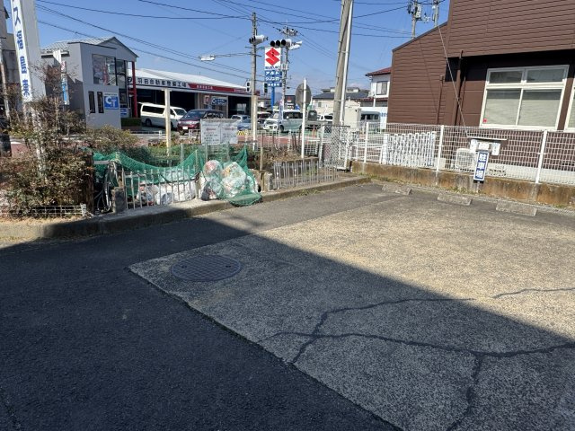 想定年間賃料1,762.2万　想定利回り23.56％　鉄筋コンクリート造のその他