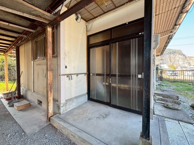 中古戸建　大垣市草道島町　昭和50年築の玄関