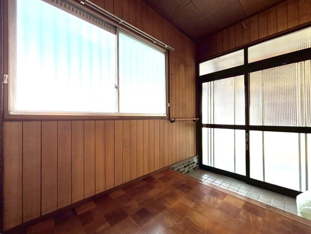 中古戸建　大垣市草道島町　昭和50年築の玄関