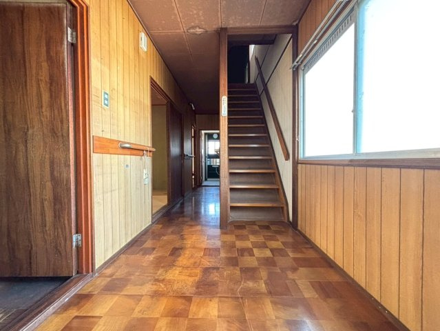 中古戸建　大垣市草道島町　昭和50年築の玄関
