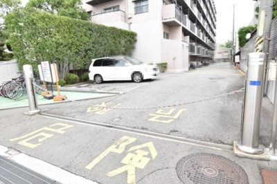 【周辺】 | ドルミ南豊中 | こちらの物件近くの教育施設や、スーパー・公園など、物件周辺の住環境を併せてご案内させて頂きます。ぜひ、現地での暮らしをイメージなさって下さい！