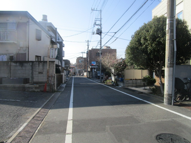 板橋区中丸町のビル