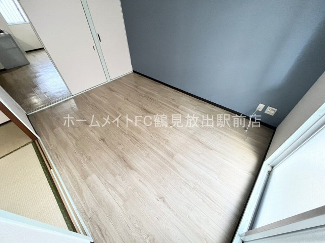 大阪市鶴見区今津中２丁目の賃貸マンションの洋室