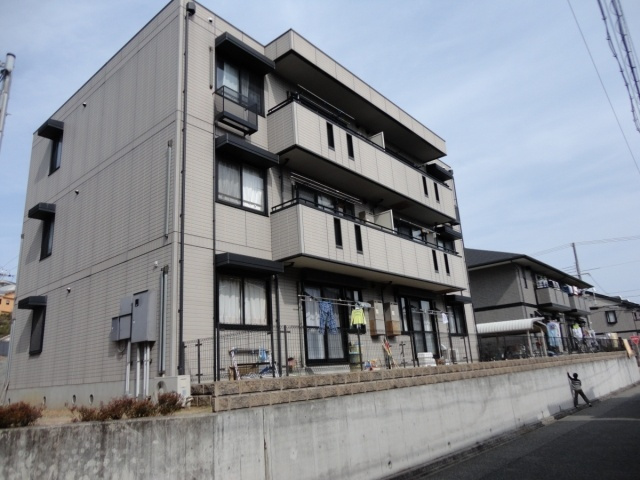 クレールプラザ立花の外観