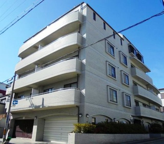 フルニール岡本の外観