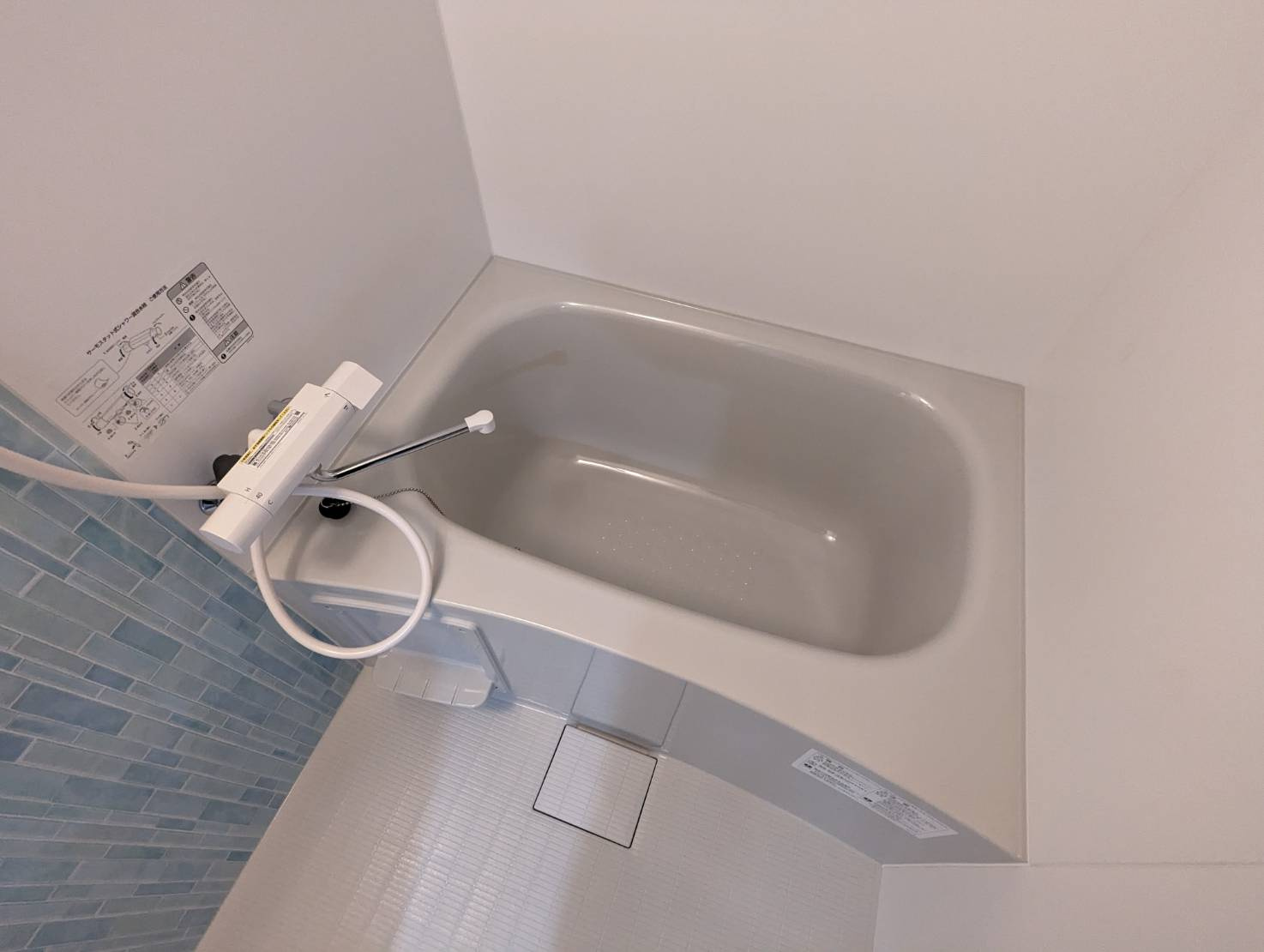 ＭＯＮＲＥＶＥの浴室