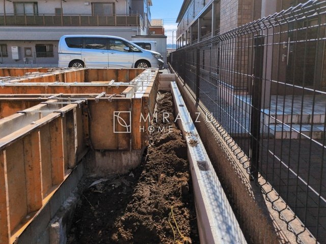 【外観】 | プライバシー性と開放感を高める住環境。陽当たりの良い開かれたロケーションを活かし、心地よい暮らしをプランニング