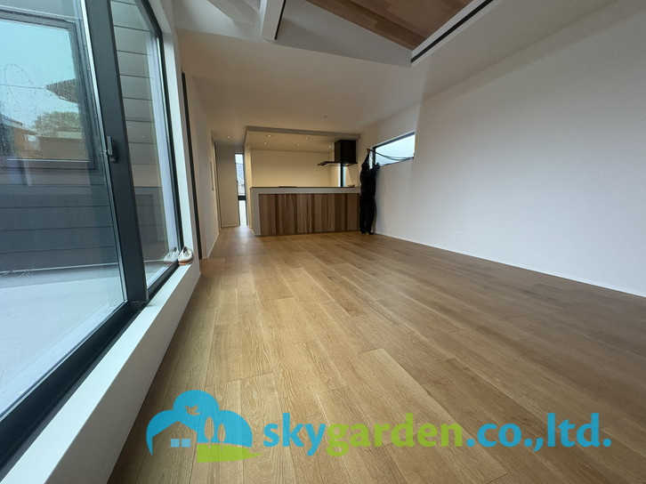 藤沢市柄沢《柄沢V》　新築戸建　全1棟の居間・リビング|おしゃれな居間です