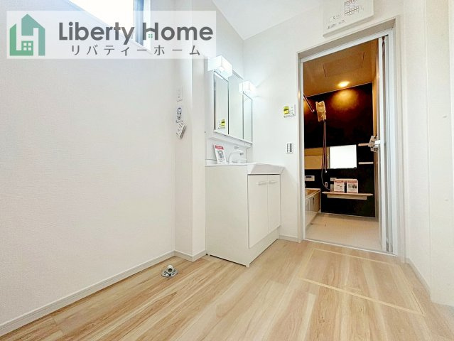 取手市戸頭18期　新築戸建の脱衣所|同形状・同仕様