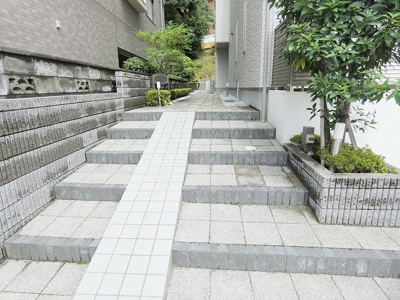 【エントランス】 | クラリス・Y