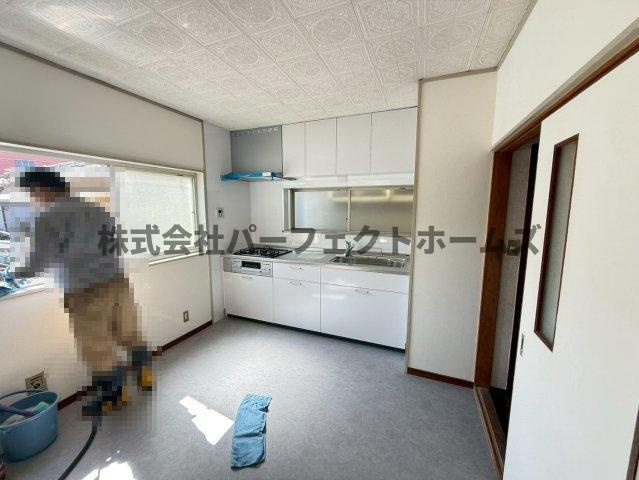 津田東町2丁目戸建　賃貸の居間・リビング|居間です