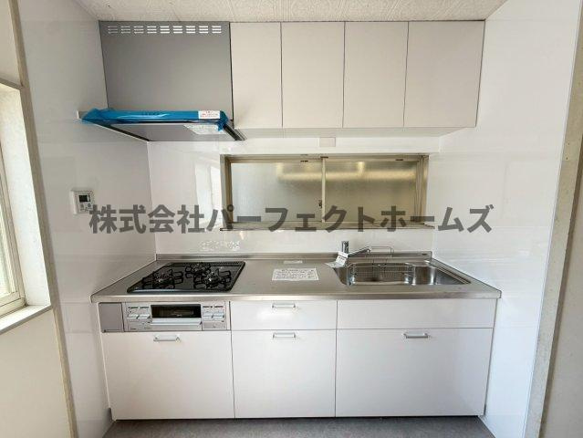 津田東町2丁目戸建　賃貸のキッチン|コンパクトなキッチンで掃除もラクラク