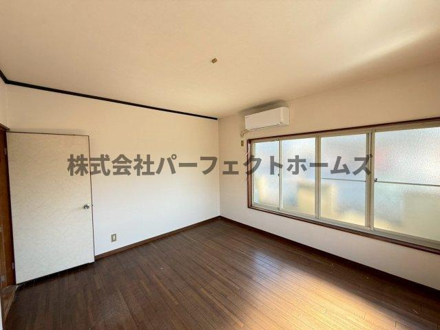 津田東町2丁目戸建　賃貸の洋室|広々とした洋室です
