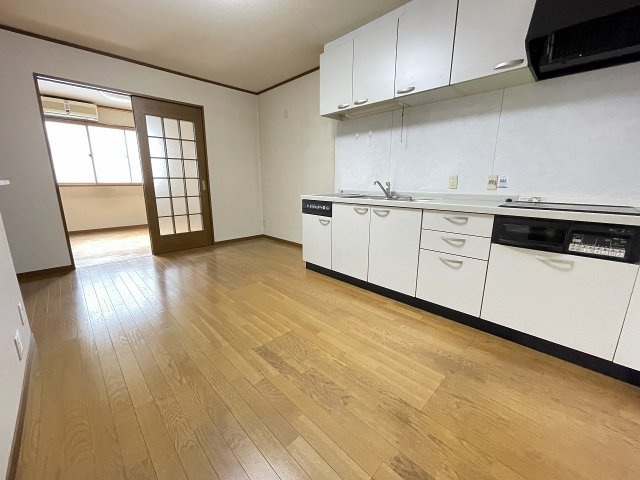 中務町のキッチン