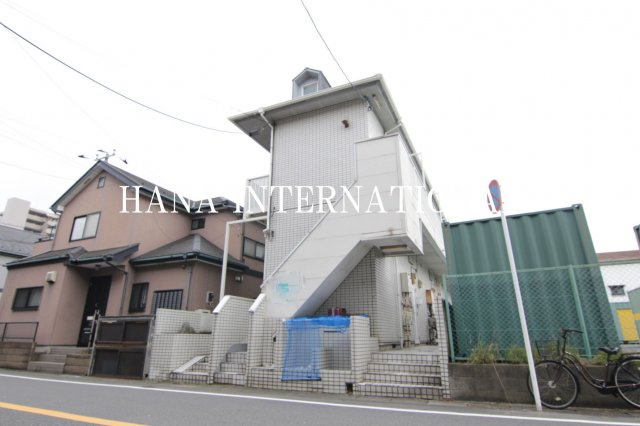 ローズアパートＲ５６番館の外観