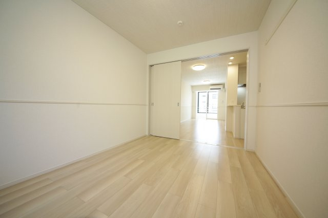 ソレイユ　ＨＡＳ．の洋室