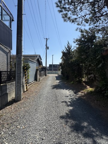 想定年間賃料299.5万　想定利回り12％　木造の周辺