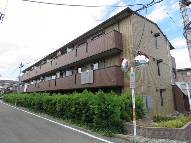 フェニックス小仙波C棟の外観