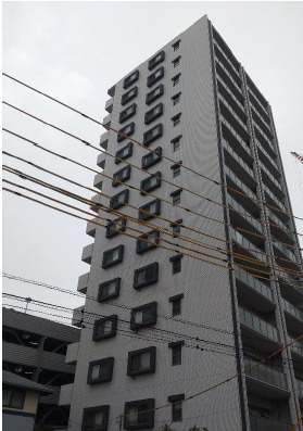 ローヤルシティ東川口駅前の外観