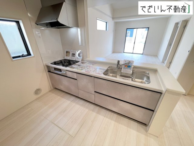 【キッチン】 | Livele Garden.S上里町七本木 第6　【平屋】新築住宅 | ≪5号棟≫
現地(2026年7月撮影)