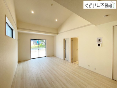 【居間・リビング】 | Livele Garden.S上里町七本木 第6　【平屋】新築住宅 | ≪5号棟≫
現地(2026年7月撮影)