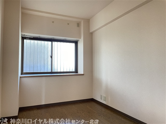 【寝室】