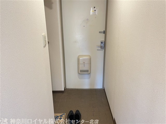 【玄関】